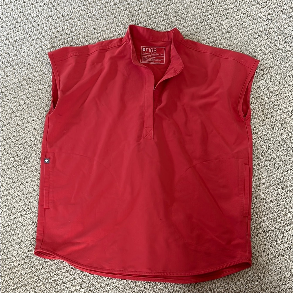 Figs Women's Rafaela Scrub Top in Coral Red